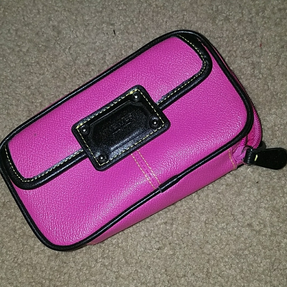 Nine West pink wallet